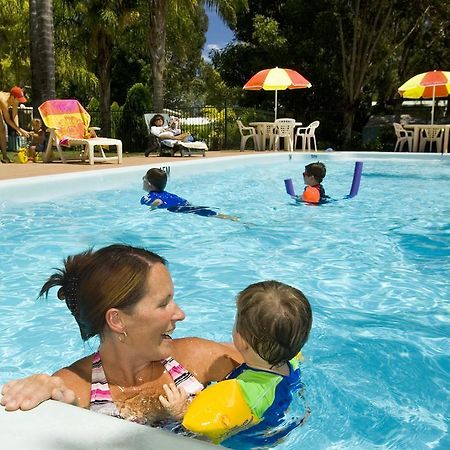 Hotel Acclaim Kingsway Tourist Park Madeley Esterno foto